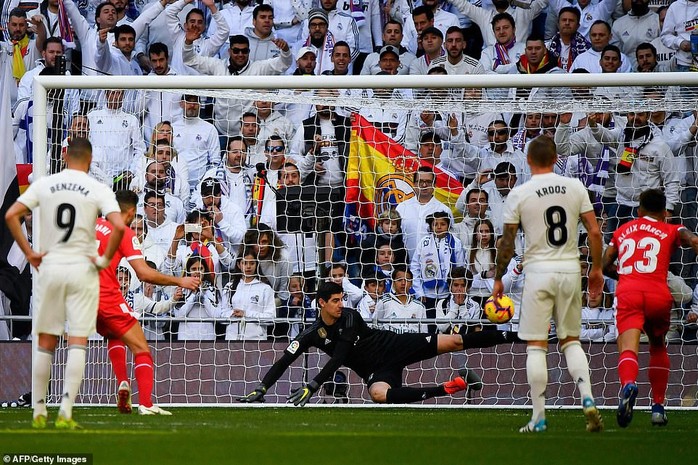 Real Madrid thua sốc tí hon, hung thần Ramos lập kỷ lục tệ hại - Ảnh 6.