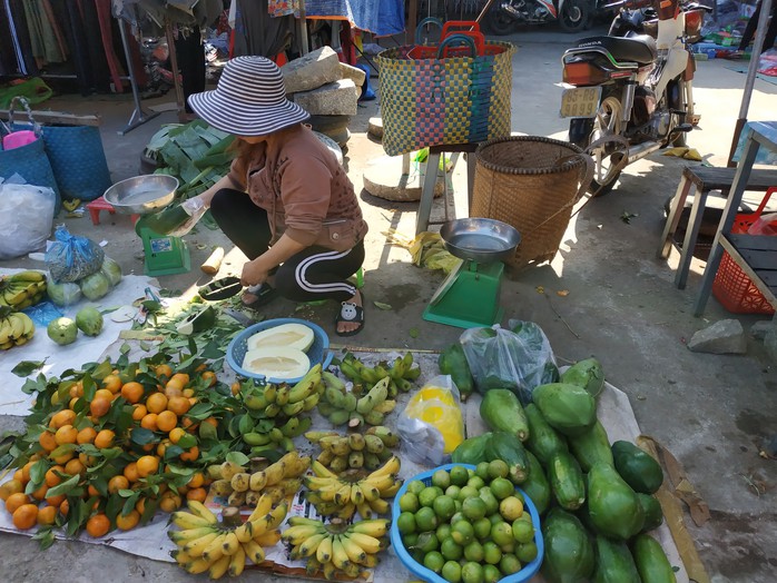 (bài dang 29 tet, gui ba hoi dong)Bồi hồi chợ quê ngày cuối năm - Ảnh 8.