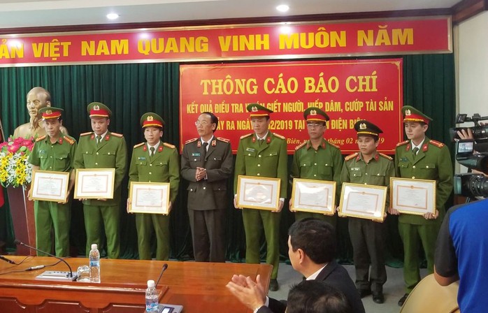 Lãnh đạo tỉnh Điện Biên: Khen thưởng ban chuyên án vụ nữ sinh bị sát hại là đúng - Ảnh 1.