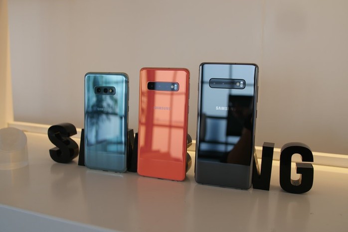 Samsung Galaxy S10: Kình địch của dòng iPhone X ra mắt - Ảnh 2.