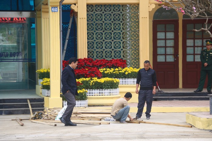 An ninh thắt chặt, hàng chục phóng viên quốc tế có mặt tại Ga Đồng Đăng trước hội nghị Thượng đỉnh - Ảnh 4.