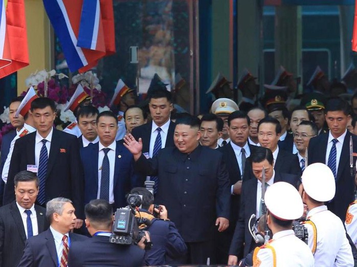 Chủ tịch Triều Tiên Kim Jong-un đến Việt Nam lúc 8 giờ sáng 26-2 - Ảnh 2.