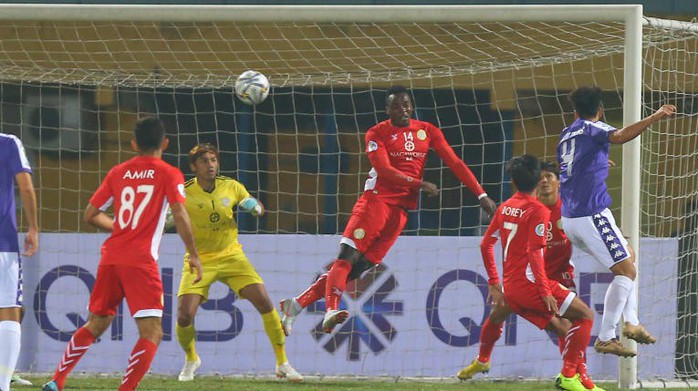 Hà Nội FC ghi 10 bàn vào lưới đội bóng của Campuchia - Ảnh 1.