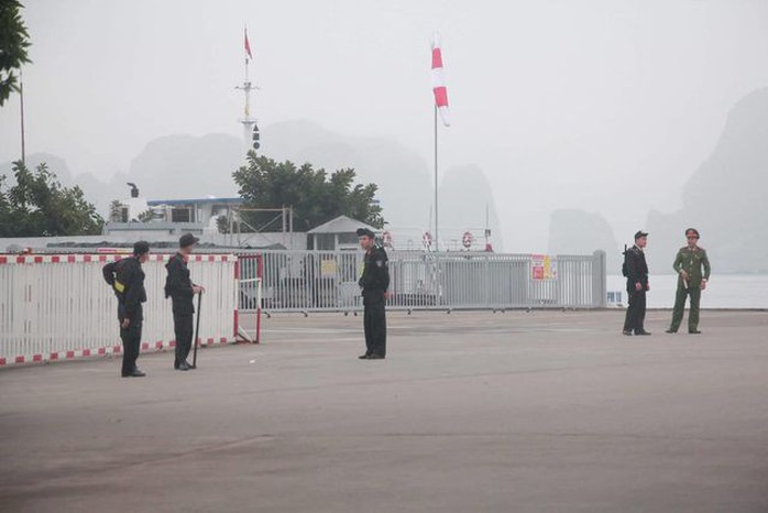 3 phó chủ tịch Đảng Lao động Triều Tiên thăm vịnh Hạ Long - Ảnh 12.