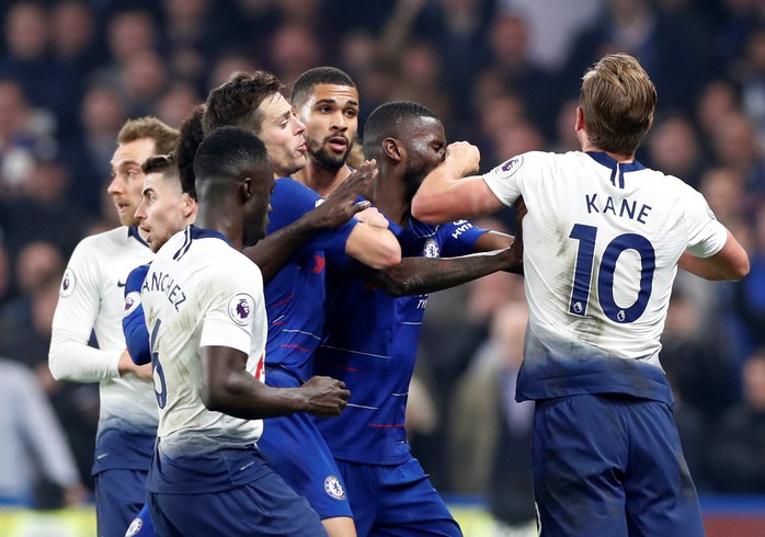 Thủ thành Kepa dự bị, Chelsea thắng hoàn hảo Tottenham - Ảnh 1.