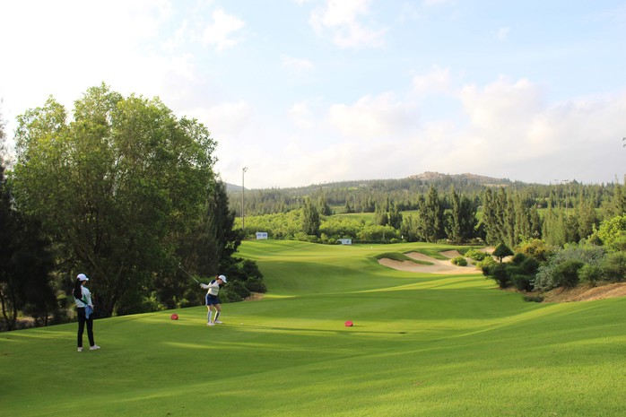 Tập đoàn FLC và những nỗ lực nâng tầm golf Việt - Ảnh 1. Tập đoàn FLC và những nỗ lực nâng tầm golf Việt - Ảnh 1.