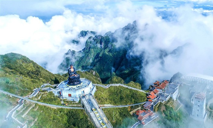 Đẹp như dáng chùa Việt trên nóc nhà Đông Dương - Ảnh 3. Đẹp như dáng chùa Việt trên nóc nhà Đông Dương - Ảnh 3.