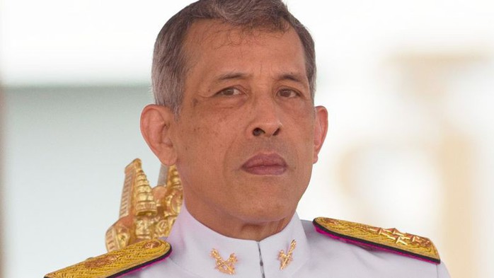 Quốc vương Thái Lan phản đối chị gái ra tranh cử thủ tướng - Ảnh 2.