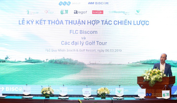Cú bắt tay của FLC Biscom với 10 đại lý golf tour lớn nhất Việt Nam - Ảnh 3. Cú bắt tay của FLC Biscom với 10 đại lý golf tour lớn nhất Việt Nam - Ảnh 3.
