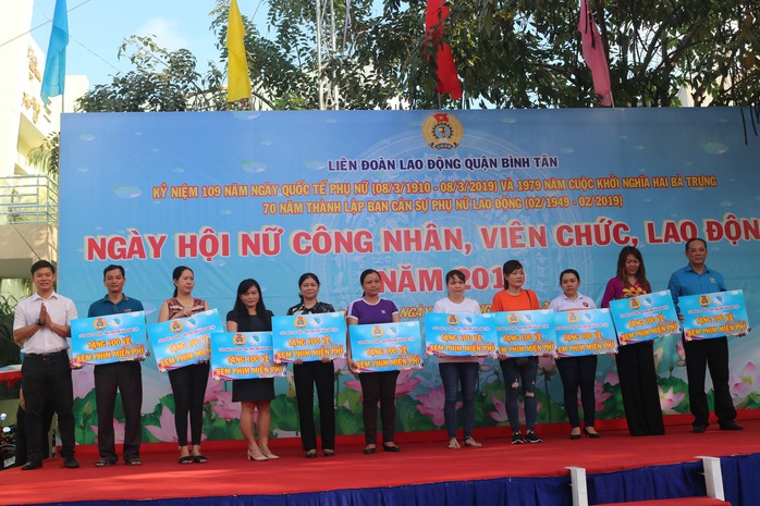 Tưng bừng ngày hội nữ CNVC-LĐ - Ảnh 7.