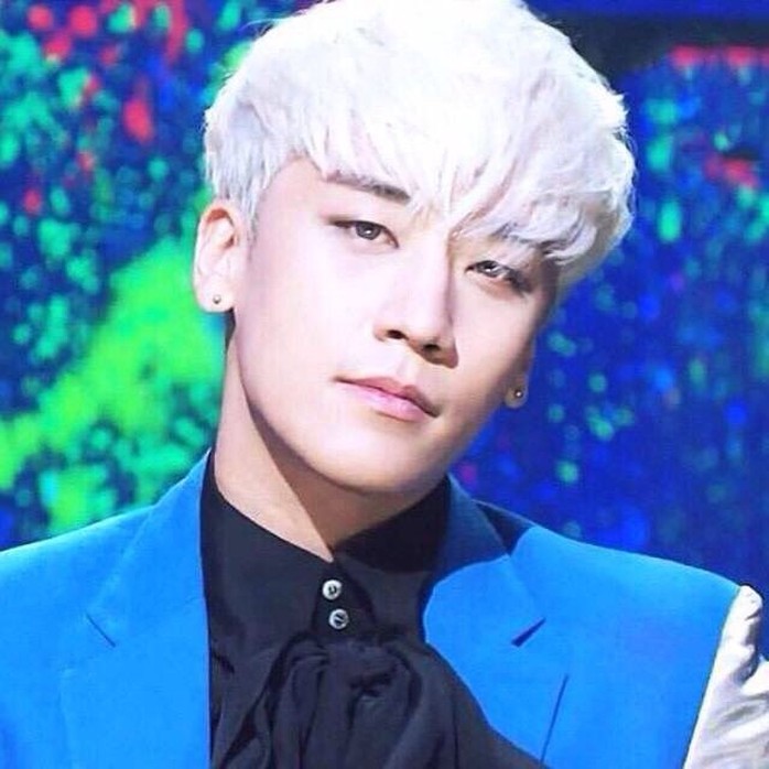 Bị điều tra dắt mối mại dâm, Seungri của Big Bang giải nghệ - Ảnh 2.