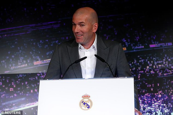 Zidane: Nhận ngân sách tỉ bảng, mơ tái thiết Real Madrid - Ảnh 1.
