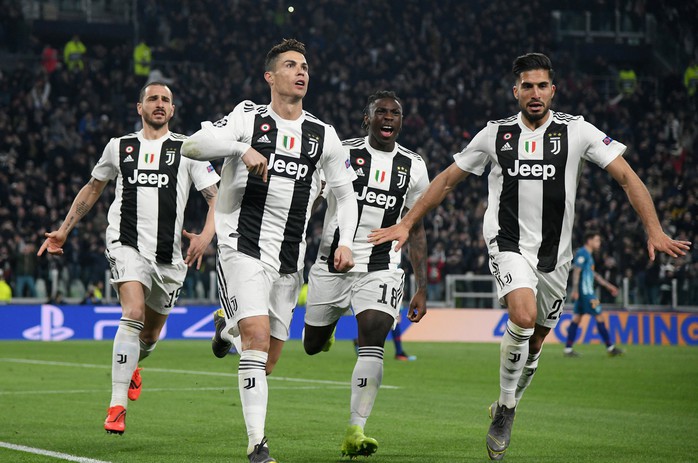 Ronaldo sắm siêu xe, không nhận lương 4 tháng ở Juventus - Ảnh 2.