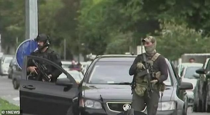 Xả súng 49 người chết ở New Zealand: Hung thủ livestream quá trình thực hiện tội ác - Ảnh 5.