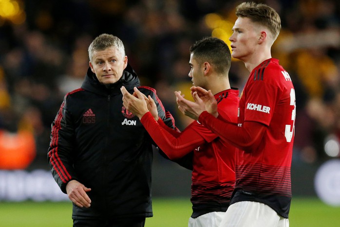 Chấn động FA Cup: Man United gục ngã trước bầy sói Wolverhampton - Ảnh 2.