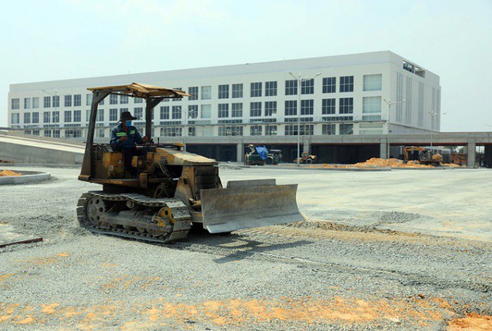 Bến xe miền Đông mới sau 2 năm thi công - Ảnh 5. Bến xe miền Đông mới sau 2 năm thi công - Ảnh 5.