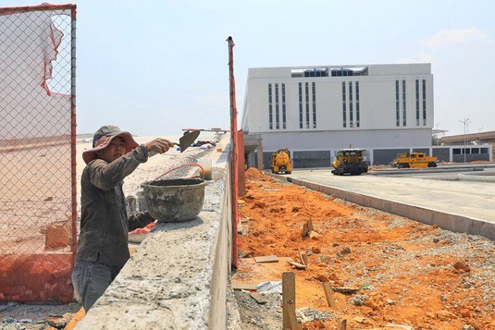 Bến xe miền Đông mới sau 2 năm thi công - Ảnh 6. Bến xe miền Đông mới sau 2 năm thi công - Ảnh 6.