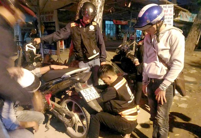 Chuyện lạ ở đội cứu hộ giao thông tình nguyện SOS Nam Sài Gòn - Ảnh 1.