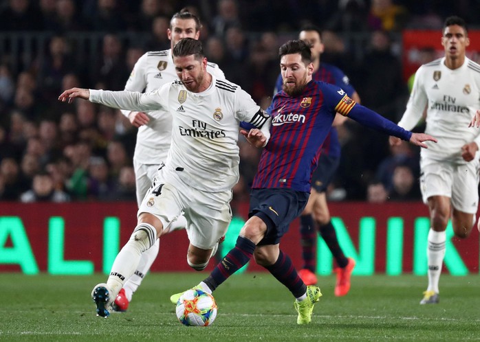 Barcelona châm biếm: Cách để Quả bóng vàng Modric ngăn chặn Messi - Ảnh 4.