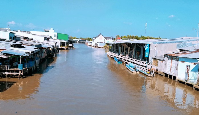 Sạt lở tấn công ĐBSCL (*): Con người là thủ phạm - Ảnh 1.