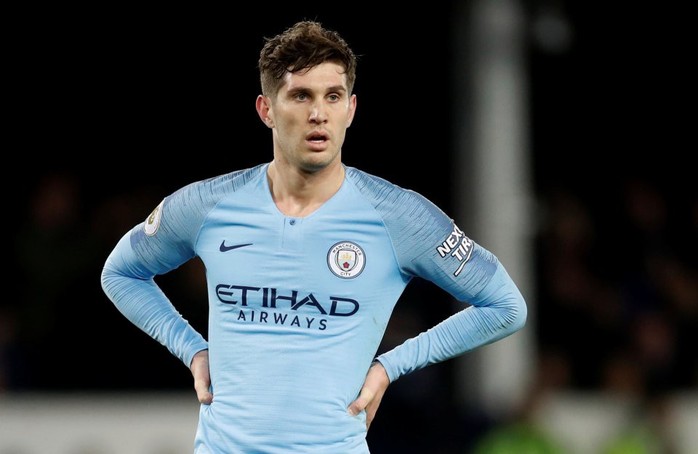 John Stones cặp kè gái một con sau khi chia tay người yêu - Ảnh 3.