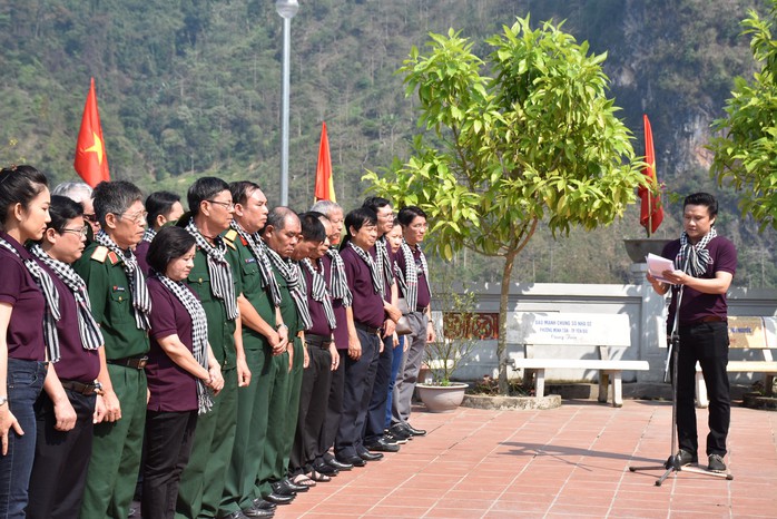 Hành trình về nguồn “Tháng 3 biên giới”: Hiểu hơn về giá trị cuộc sống thanh bình - Ảnh 2.