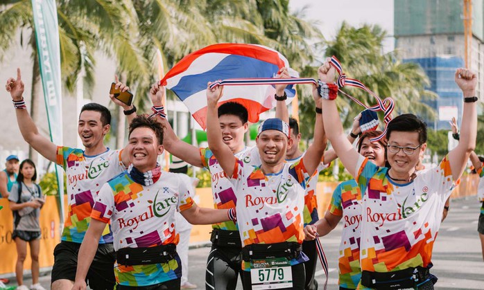 Rộn ràng Giải Marathon quốc tế Manulife Đà Nẵng 2019 - Ảnh 2.