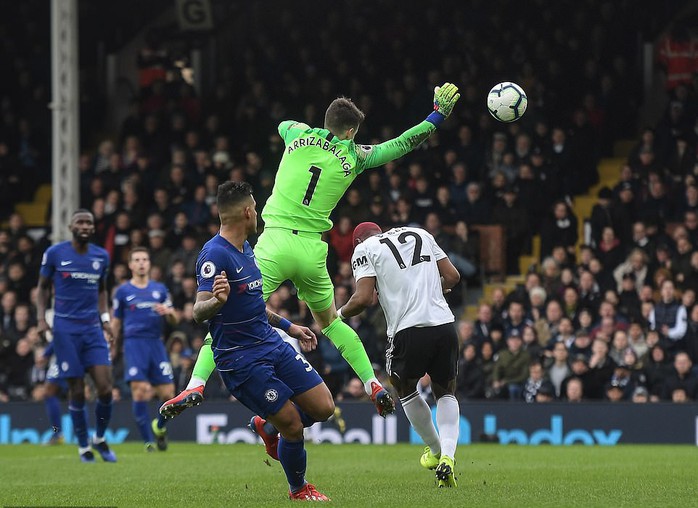 Liverpool mất thắng vì Salah, Chelsea hồi sinh với phản đồ Kepa - Ảnh 7.