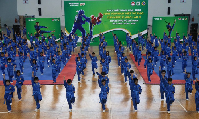 Gần 2.000 võ sinh tham dự giải Vovinam học sinh TP HCM  - Ảnh 1.