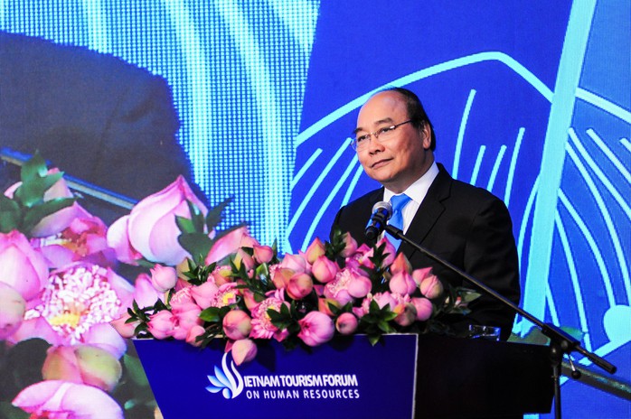 Thủ tướng Nguyễn Xuân Phúc trăn trở về nguồn nhân lực du lịch - Ảnh 1.