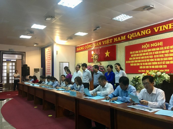 Gần 100% người dân Tân Bình hài lòng về cải cách hành chính - Ảnh 1.