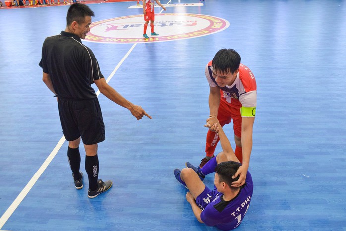 Khởi đầu kịch tính và hấp dẫn cho futsal Việt Nam - Ảnh 3.