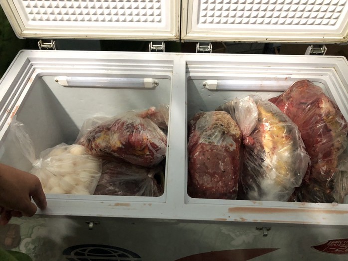Tàng trữ hàng chục kg thịt, trứng vích quý hiếm ở Côn Đảo - Ảnh 2.