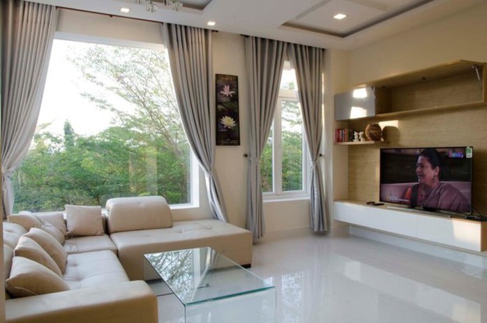 21 cửa kính giúp ngôi nhà Sài Gòn không có góc nào tối - Ảnh 7. 21 cửa kính giúp ngôi nhà Sài Gòn không có góc nào tối - Ảnh 7.