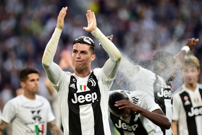 Mưa kỷ lục ngày Ronaldo vô địch Serie A cùng Juventus - Ảnh 14.