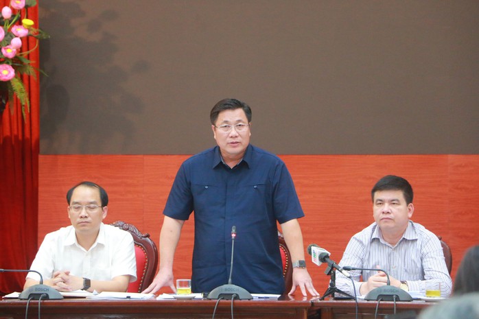 Chủ tịch quận ở Hà Nội công khai giải thích việc bị tố dùng bằng ma - Ảnh 1.