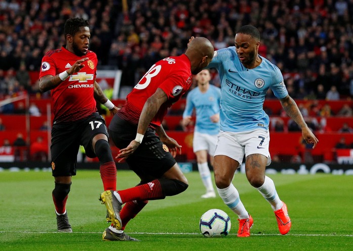 Hạ gục Man United trận derby, Man City tiến sát ngôi vô địch - Ảnh 3.