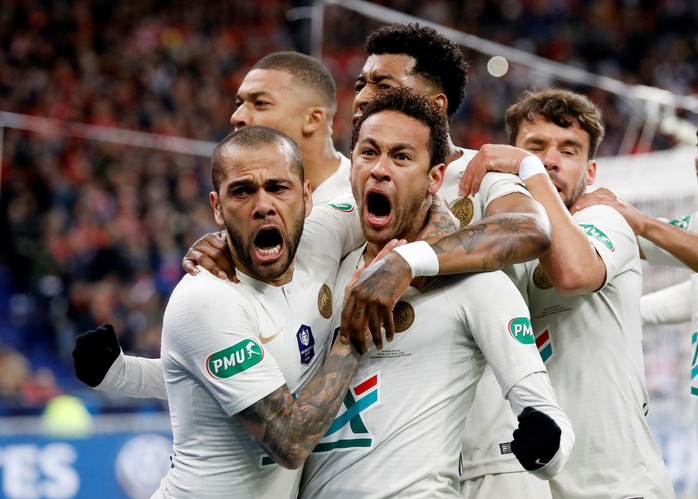 Neymar tái xuất, Mbappe nhận thẻ đỏ, PSG mất cúp - Ảnh 2.