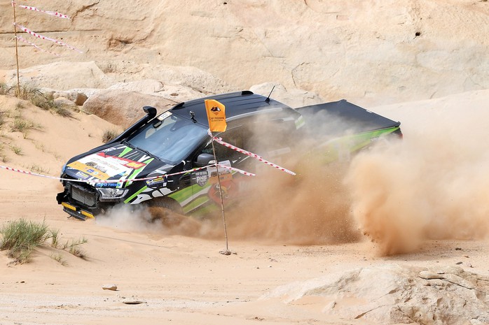 Quá hấp dẫn giải đua xe địa hình sa mạc ở Ninh Thuận - Ảnh 8.