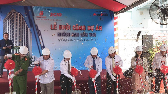 Đại gia bán lẻ Việt lấn sân bất động sản - Ảnh 1. Đại gia bán lẻ Việt lấn sân bất động sản - Ảnh 1.