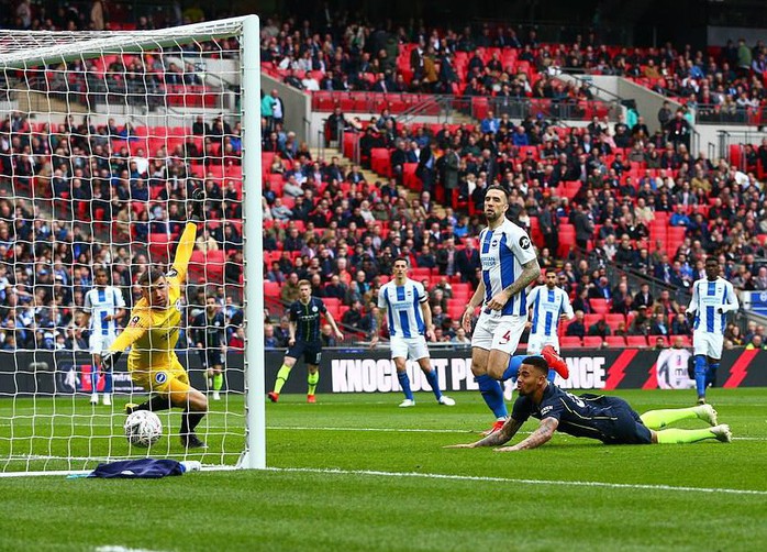 Vào chung kết FA Cup, Man City tiến sát giấc mơ ăn 4 - Ảnh 3.