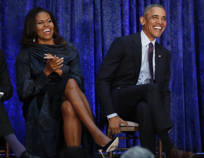 Vợ chồng cựu Tổng thống Obama hé lộ loạt chương trình cho Netflix - Ảnh 2.