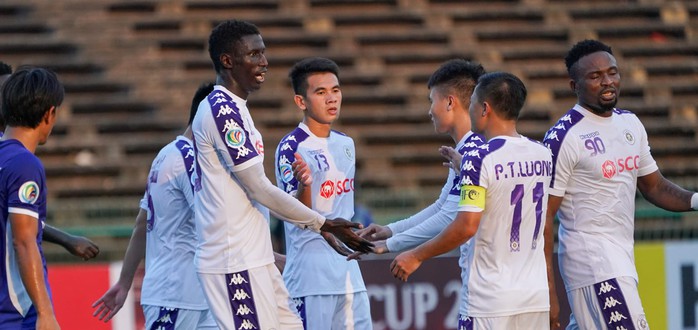 Khổ vì thể thức của AFC Cup: Hà Nội FC, B.Bình Dương thắng to vẫn lo - Ảnh 1.