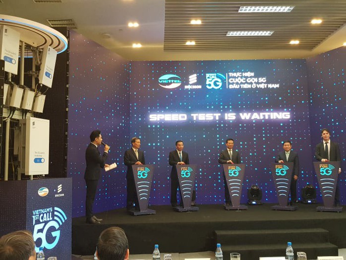 Viettel thực hiện cuộc gọi 5G đầu tiên tại Việt Nam, sử dụng công nghệ Ericsson - Ảnh 1.