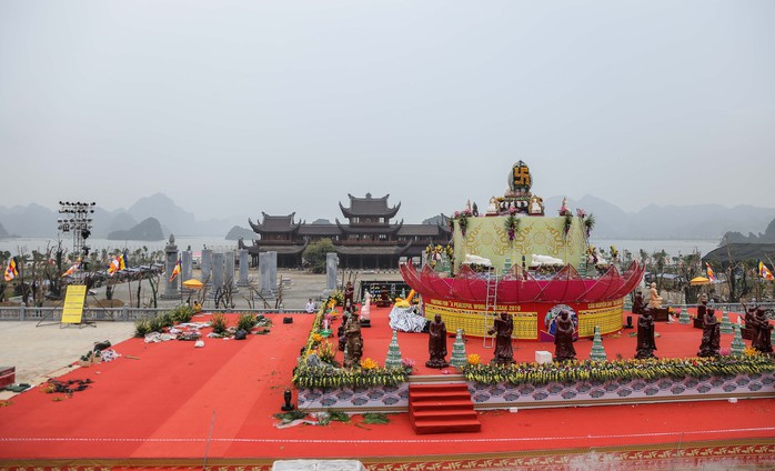 Cận cảnh Chùa Tam Chúc sẵn sàng cho đại lễ Phật đản Vesak 2019 - Ảnh 13.