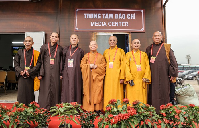 Cận cảnh Chùa Tam Chúc sẵn sàng cho đại lễ Phật đản Vesak 2019 - Ảnh 23.