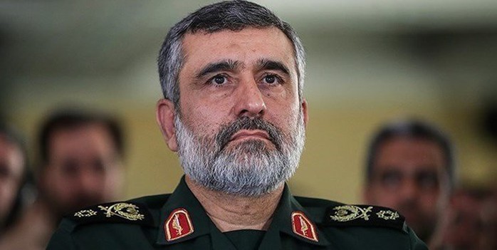Iran dọa đánh vào đầu người Mỹ - Ảnh 1.