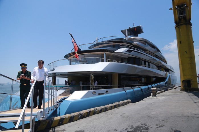 Ông chủ đội bóng Tottenham muốn xây bến du thuyền ở Đà Nẵng - Ảnh 3.