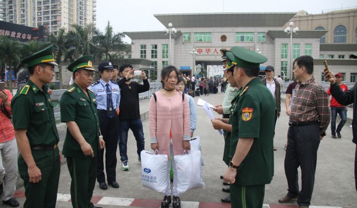 Trung Quốc giải cứu 11 phụ nữ Việt khỏi đường dây buôn người - Ảnh 1.