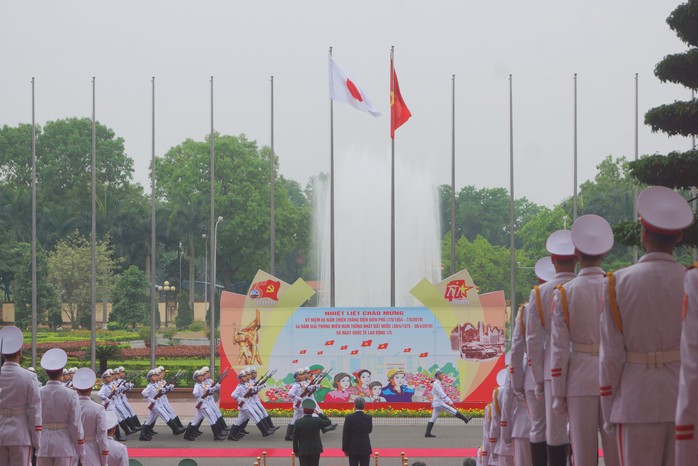 Bộ trưởng Quốc phòng Nhật Bản thăm chính thức Việt Nam - Ảnh 7.
